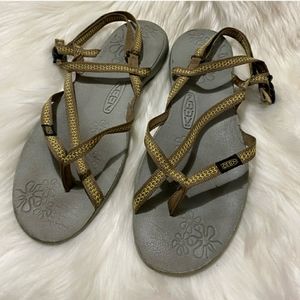✨Keen Brown & Yellow Sandals
